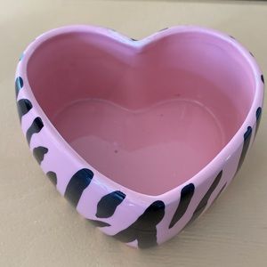 Animal print candy dish